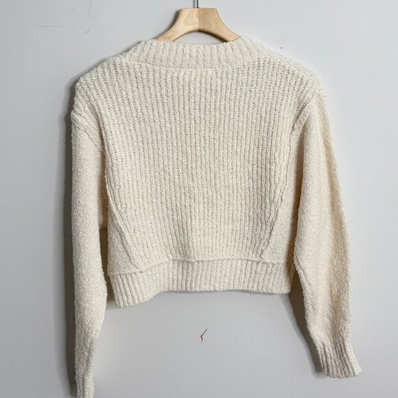 🤎 Altar’d State Cream Textured Knit V-Neck Cropped Sweater | Size XS - Picture 4 of 4